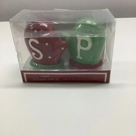 Ceramic Mitten Snowdrops Salt and Pepper Shakers Set of 2 - Picture 1 of 4